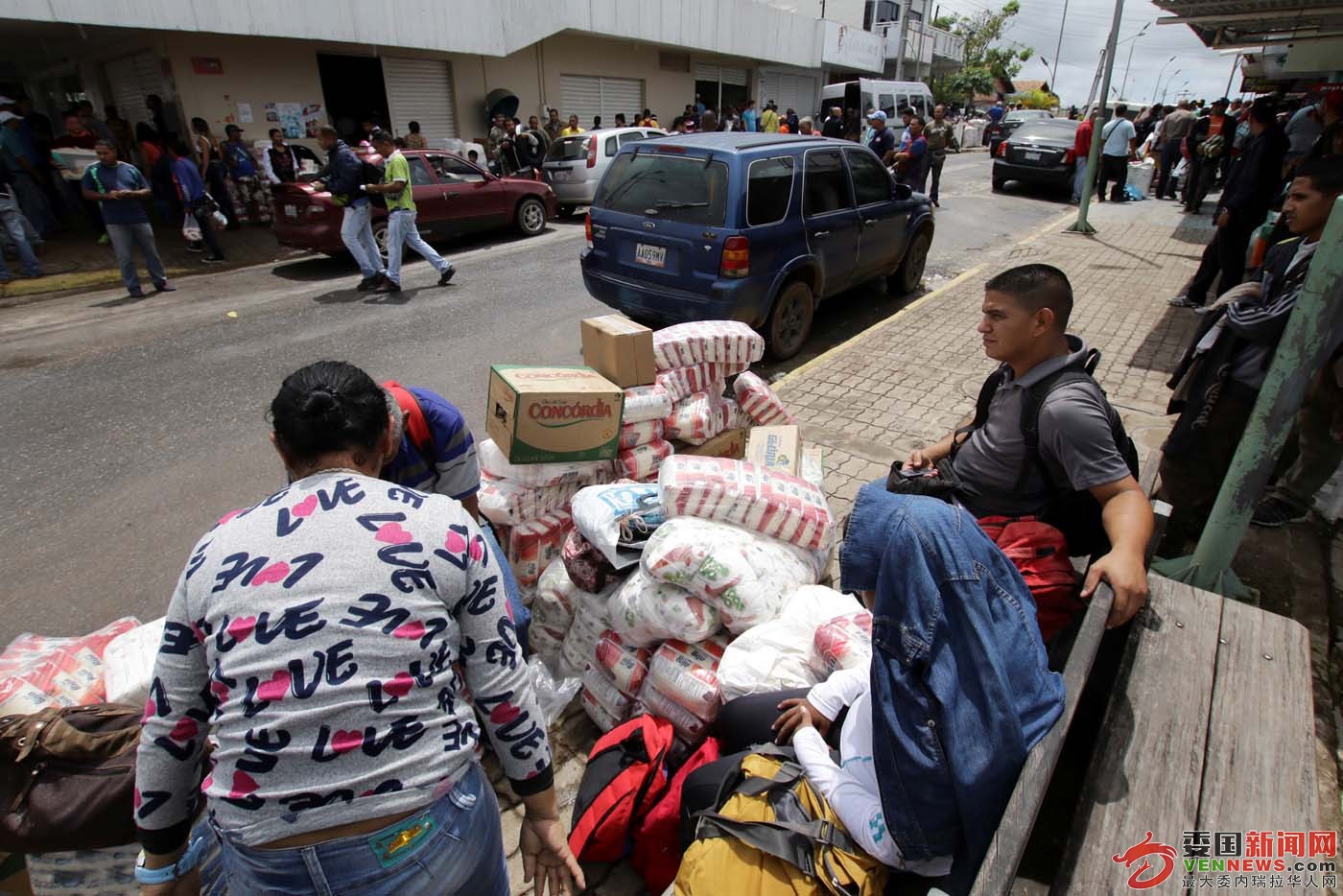 2016-08-10T140519Z_969457430_S1BETUQLTFAB_RTRMADP_3_VENEZUELA-BRAZIL.jpg